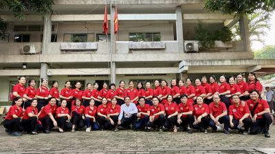 Sinh hoạt chuyên đề tại Đền tưởng niệm các Vua Hùng và Đền tưởng niệm Bến Nọc